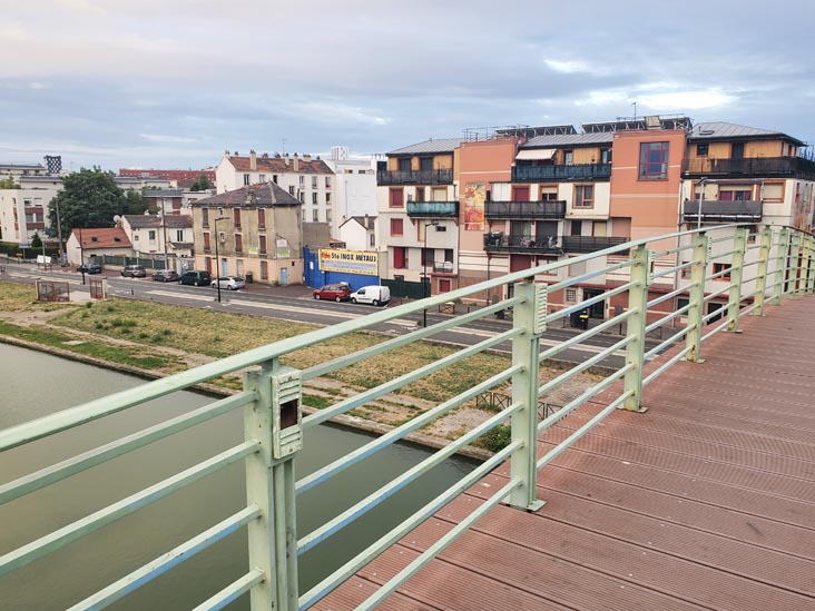 Canal Saint-Denis Near Rue de Saint-Gobain, Aubervilliers, France, July 16, 2025