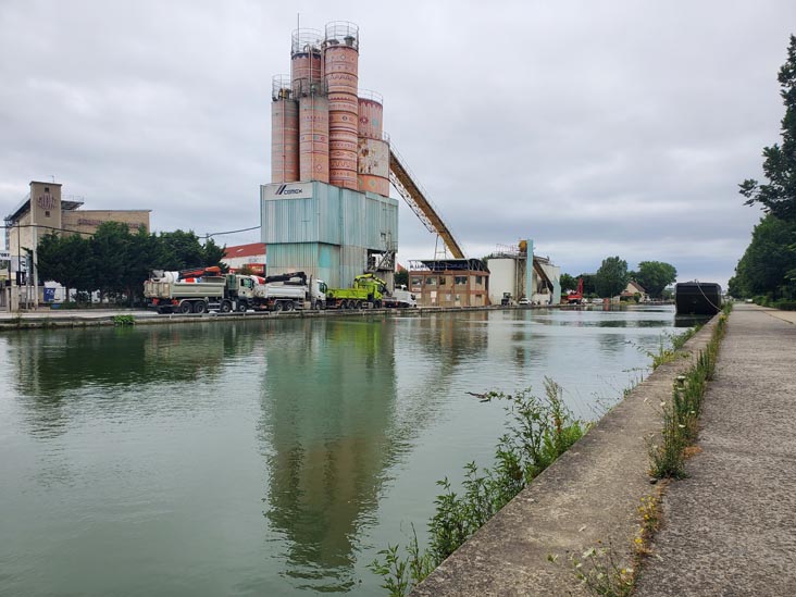 Canal Saint-Denis, Aubervilliers, France, July 16, 2025