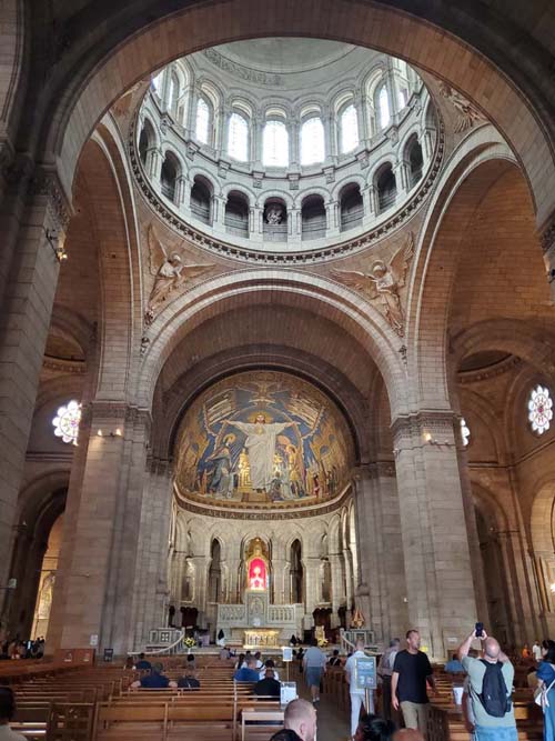 Basilique du Sacré-Cœur de Montmartre (Basilica of the Sacred Heart), Montmartre, 18e Arrondissement, Paris, France, July 15, 2025