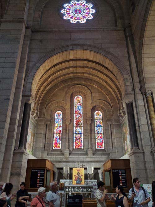 Basilique du Sacré-Cœur de Montmartre (Basilica of the Sacred Heart), Montmartre, 18e Arrondissement, Paris, France, July 15, 2025