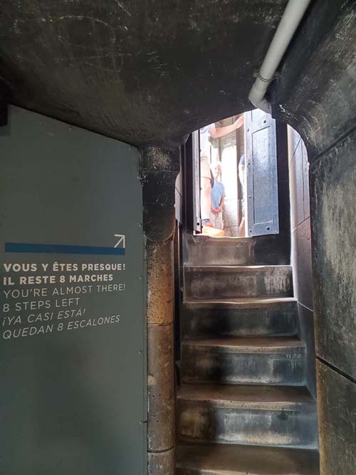 Dôme Stairs, Basilique du Sacré-Cœur de Montmartre (Basilica of the Sacred Heart), Montmartre, 18e Arrondissement, Paris, France, July 15, 2025