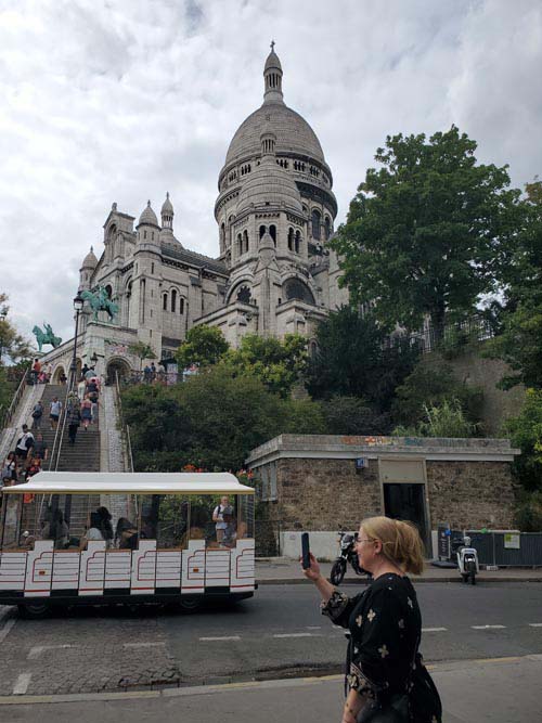 Basilique du Sacré-Cœur de Montmartre (Basilica of the Sacred Heart), Montmartre, 18e Arrondissement, Paris, France, July 15, 2025