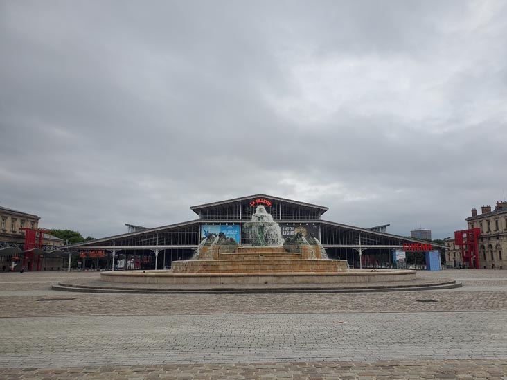 Fontaine aux Lions, Grande Halle de la Villette, Parc de la Villette, Paris, France, July 16, 2025
