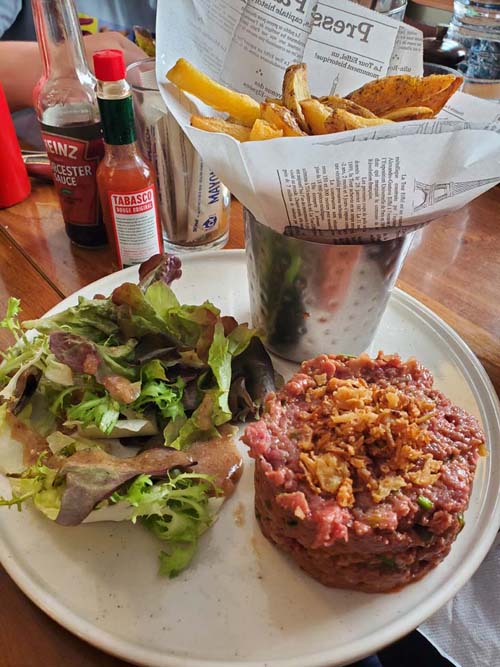 Tartare de Bœuf Charolais au Couteau, Bistrot Richelieu, 45 Rue de Richelieu, 1er Arrondissement, Paris, France, July 18, 2025