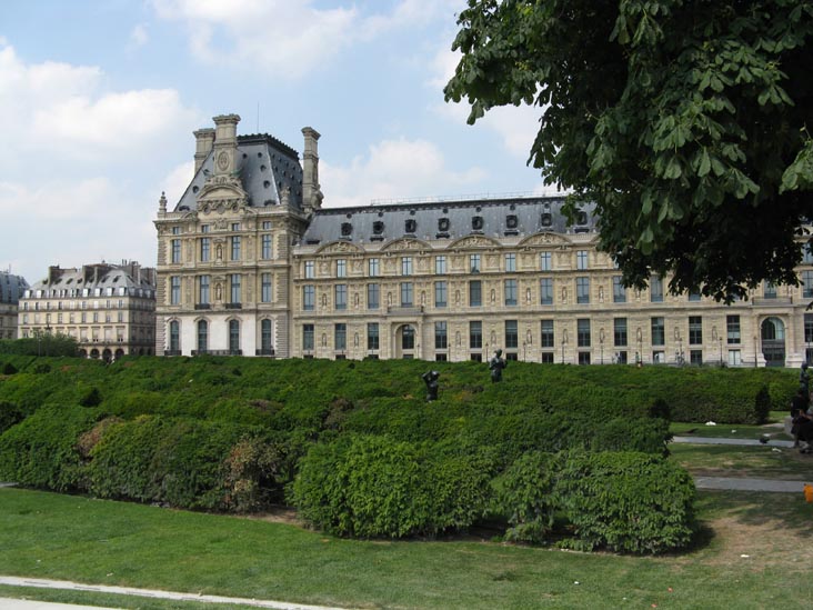 Jardin du Carrousel, Musée du Louvre, Paris, France, May 25, 2009