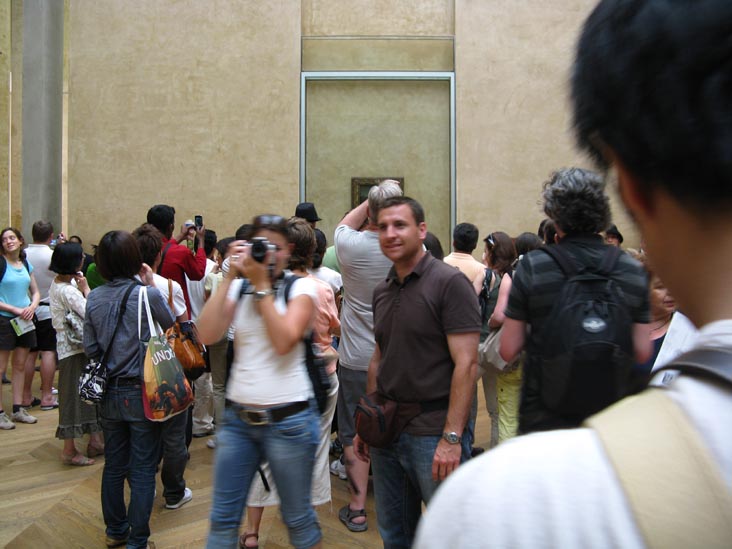 La Joconde (Mona Lisa), Leonardo da Vinci, Room 6, Denon Wing, Musée du Louvre, Paris, France, May 25, 2009