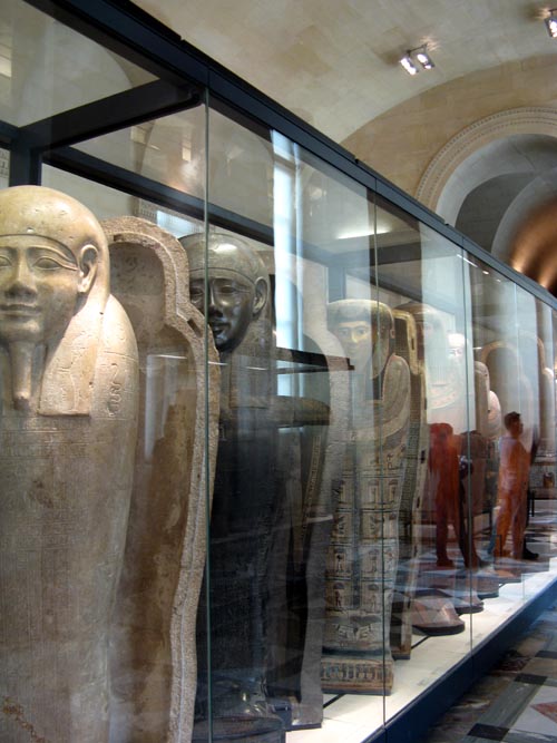 Sully Wing, Musée du Louvre, Paris, France, May 25, 2009