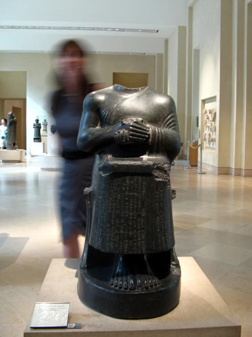 Gudea Prince de Lagash, Richelieu Wing, Musée du Louvre, Paris, France, May 25, 2009