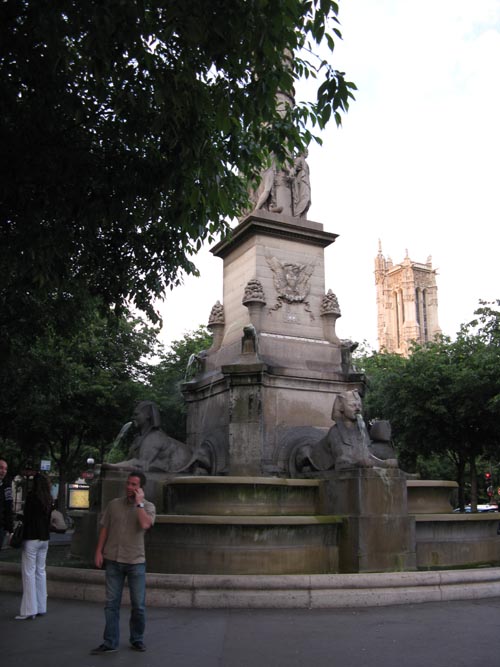 La Fontaine du Palmier (Palm Tree Fountain), Place du Châtelet, 1er Arrondissement, Paris, France