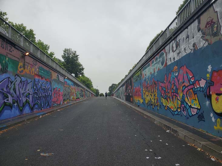 Tunnel des Tuileries, 1er Arrondissement, Paris, France, July 17, 2025