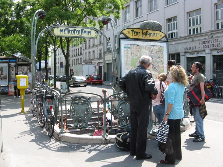 Père-Lachaise Métro Station, 20e Arrondissement, Paris, France