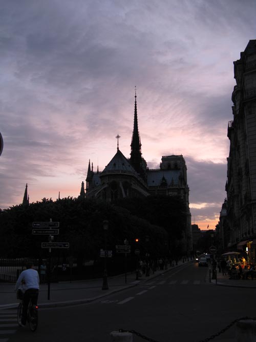 Cathédrale Notre-Dame de Paris, 6 Parvis Notre-Dame-Place Jean-Paul II, 4e Arrondissement, Paris, France, May 23, 2009