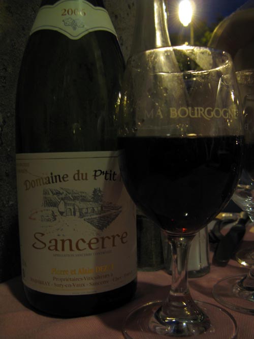 Sancerre Wine, Restaurant Ma Bourgogne, 19, Place des Vosges, 4e Arrondissement, Paris, France
