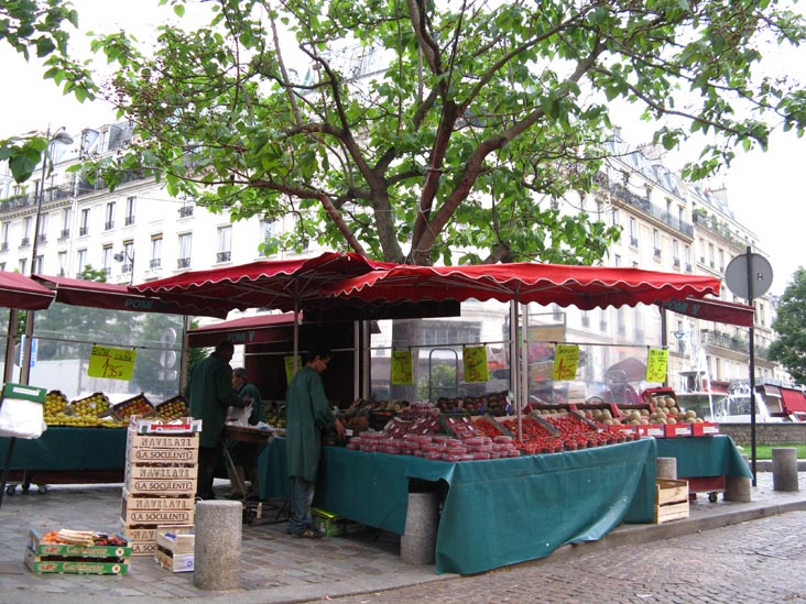 Rue Mouffetard, 5e Arrondissement, Paris, France