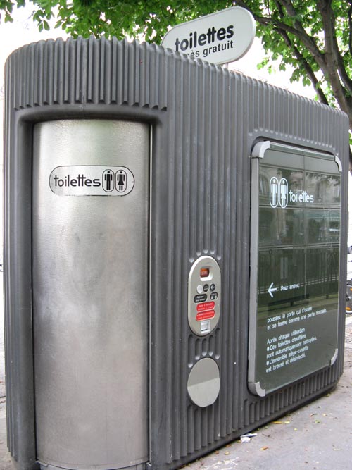 Sanisette (Toilettes Accès Gratuit/Free Public Toilet), Rue Censier/Rue de Mirbel Near Rue de la Clef, 5e Arrondissement, Paris, France