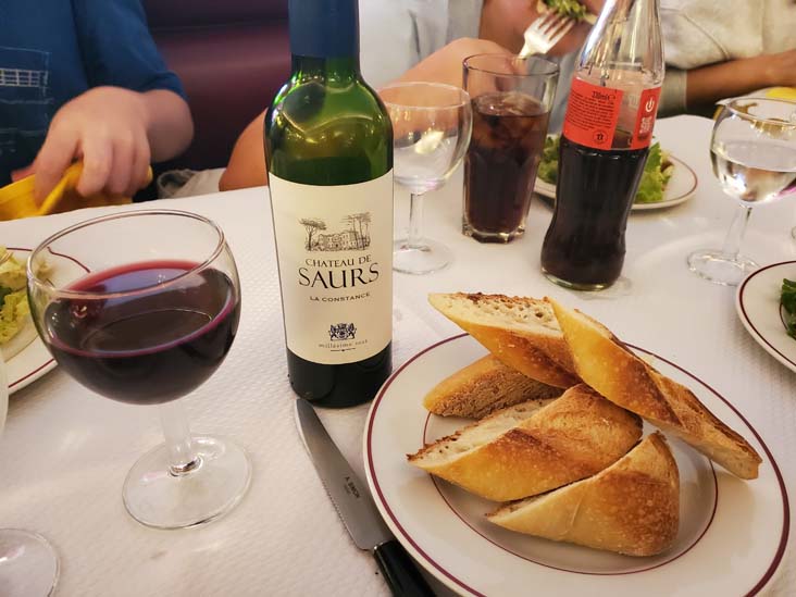 Le Relais de l'Entrecôte, Paris, France, July 16, 2025