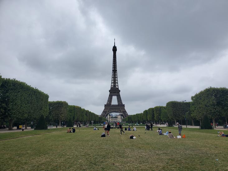 Tour Eiffel (Eiffel Tower), Champ de Mars, 7e Arrondissement, Paris, France, July 16, 2025
