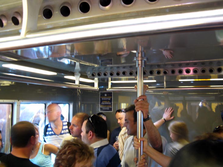 Ascenseur Jusqu'au 2ème Étage (Elevator to Second Floor), Pilier Est (East Pillar), Tour Eiffel (Eiffel Tower), Paris, France