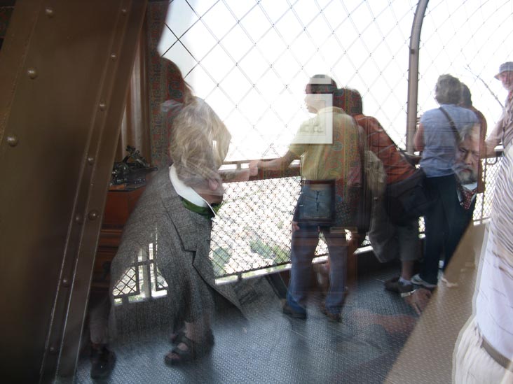 Top Floor (Sommet), Eiffel Tower (Tour Eiffel), Paris, France