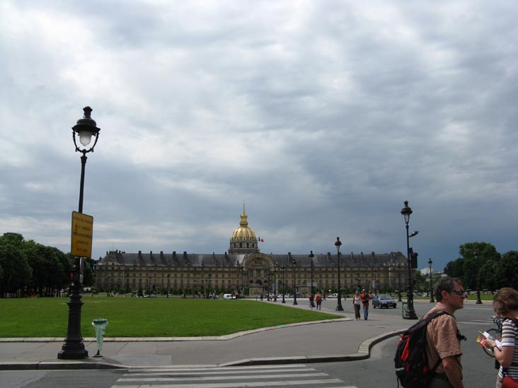 Esplanade des Invalides, 7e Arrondissement, Paris, France