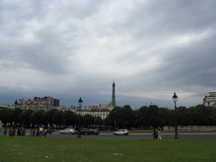 Eiffel Tower From Esplanade des Invalides, 7e Arrondissement, Paris, France
