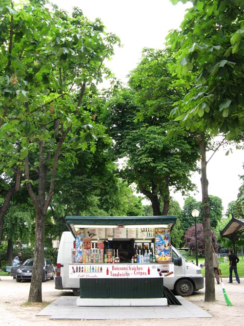 Champs-Élysées, 8e Arrondissement, Paris, France, May 23, 2009