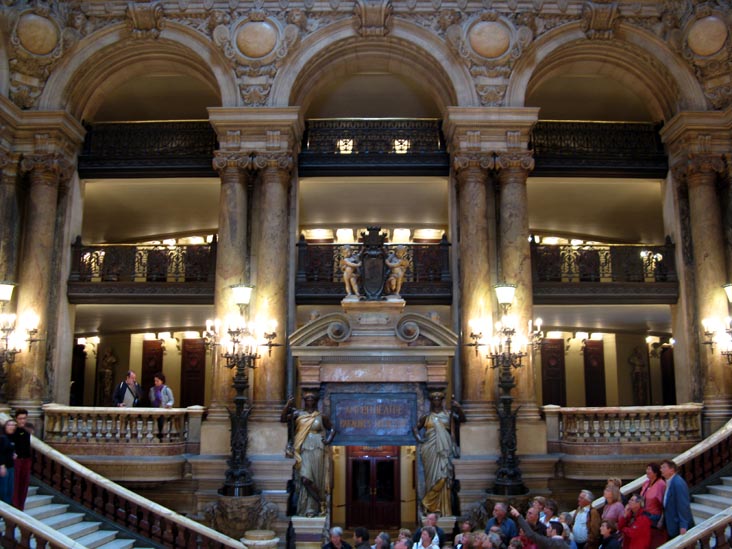 Le Grand Escalier (Grand Staircase), Palais Garnier, Place de l'Opéra, 9e Arrondissement, Paris, France