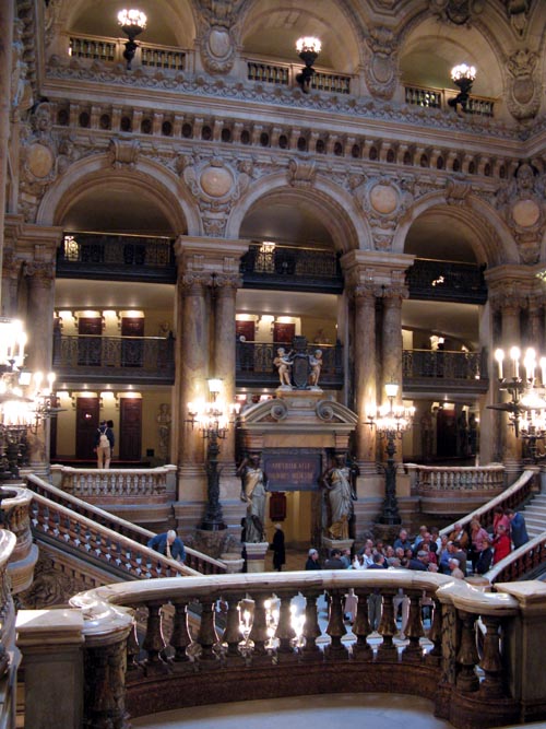 Le Grand Escalier (Grand Staircase), Palais Garnier, Place de l'Opéra, 9e Arrondissement, Paris, France