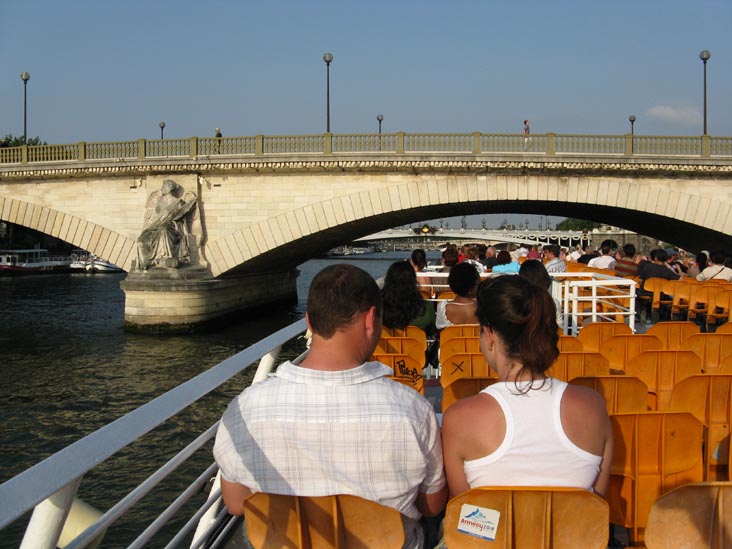 Pont des Invalides, Bateaux-Mouches Sightseeing Cruise, River Seine, Paris, France