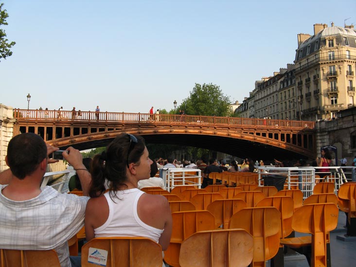 Pont d'Arcole, Bateaux-Mouches Sightseeing Cruise, River Seine, Paris, France