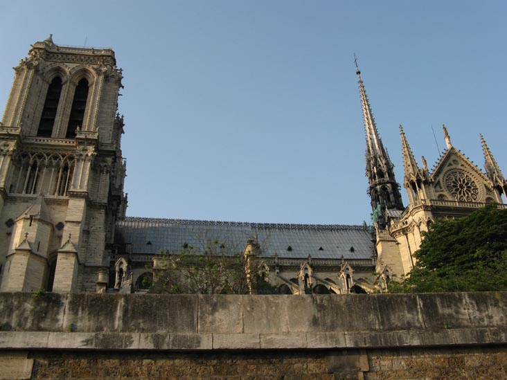 Notre-Dame, Île de la Cité From Bateaux-Mouches Sightseeing Cruise, River Seine, Paris, France, May 24, 2009