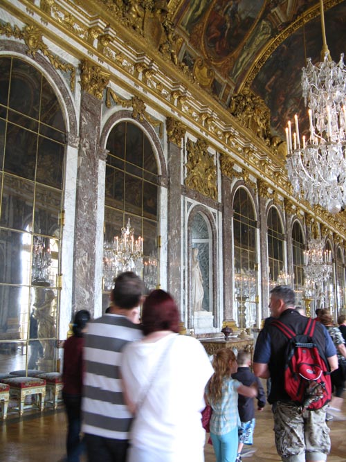 Hall of Mirrors (La Galerie des Glaces), Ch&acirc;teau de Versailles (Palace of Versailles), Versailles, France