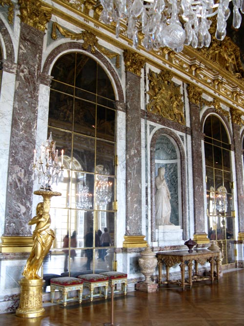 Hall of Mirrors (La Galerie des Glaces), Ch&acirc;teau de Versailles (Palace of Versailles), Versailles, France
