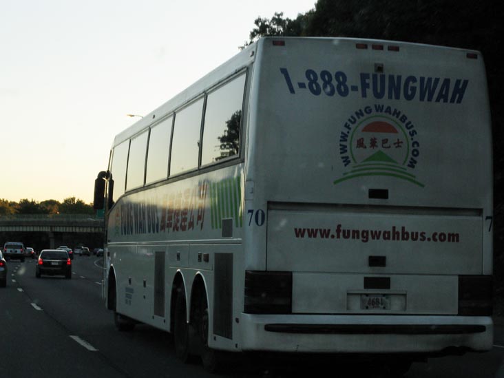 Fung Wah Bus, Interstate 91, Connecticut, October 10, 2010