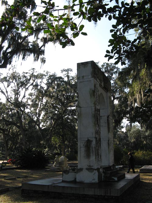 Lawton Family Plot, Section H, Bonaventure Cemetery, Savannah, Georgia