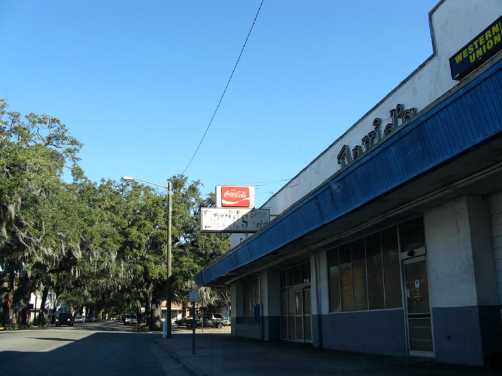 David's Supermarket, 2402 Bull Street, Savannah, Georgia