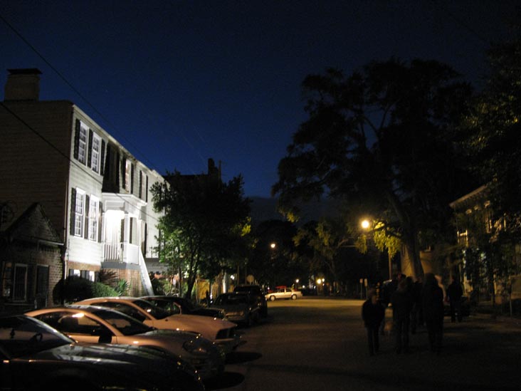 Savannah Ghosts Walking Tour, President Street Between Habersham Street and Lincoln Street, Savannah, Georgia