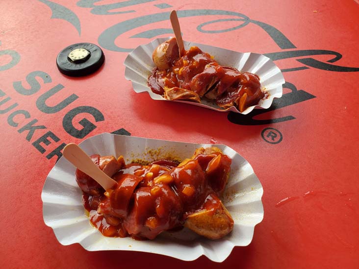 Currywurst, Curry Baude, Badstraße 1-5, Berlin, Germany, July 31, 2025