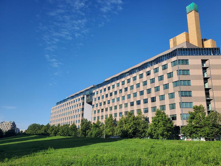 Tilla-Durieux-Park, Berlin, Germany, July 30, 2025