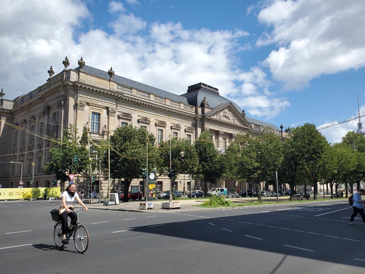 Staatsbibliothek zu Berlin, Unter den Linden 8, Berlin, Germany, July 30, 2025