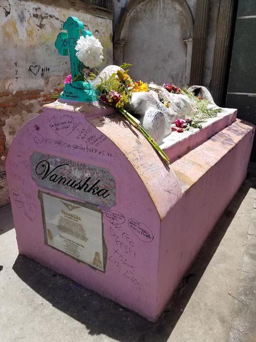Vanushka Tomb, Cementerio General, Quetzaltenango/Xela, Guatemala, July 25, 2019