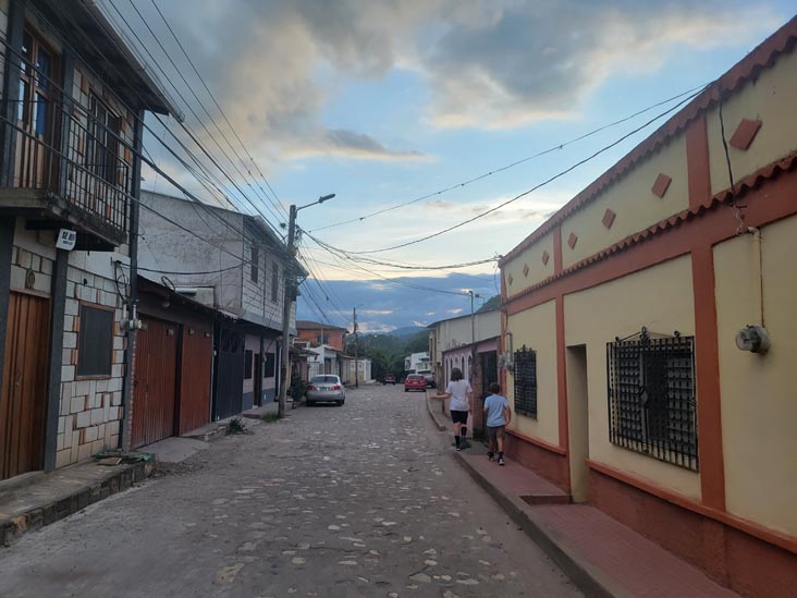 Calle Independencia, Cop&aacute;n Ruinas, Honduras, August 11, 2024