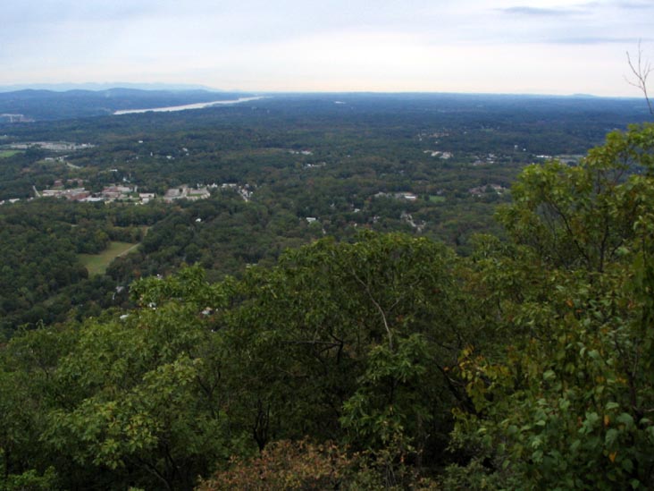 Hudson River Valley, Looking North From Overlook Trail (Red Trail), Fishkill Ridge, Dutchess County, New York