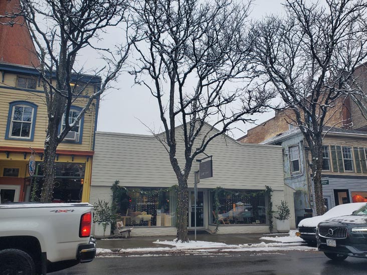 Upstate Down, 13 East Market Street, Rhinebeck, New York, December 16, 2024