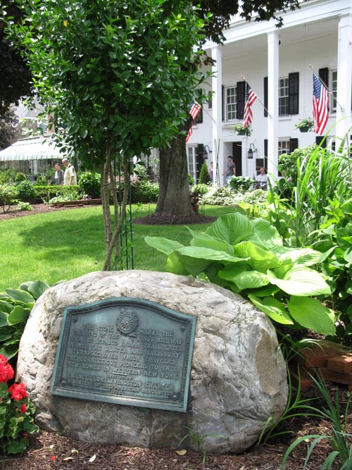 Daughters of the American Revolution Marker, Beekman Arms & Delamater Inn, 6387 Mill Street, Rhinebeck, New York