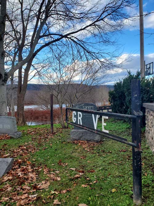 Laurel Grove Cemetery, Port Jervis, New York, November 13, 2022