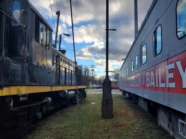 New York and Greenwood Lake Railway Engine and Ringling Bros. and Barnum & Bailey Crew Dormitory Car 1703, Erie Turntable Site, Port Jervis, New York, November 13, 2022