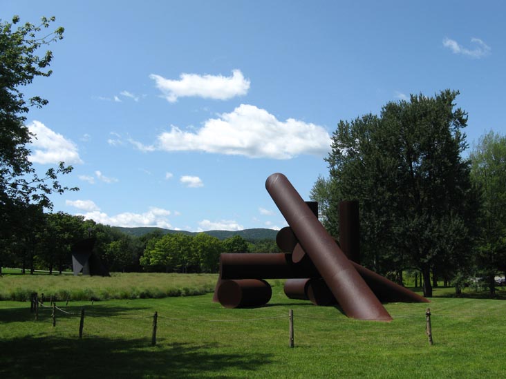Storm King Art Center, Old Pleasant Hill Road