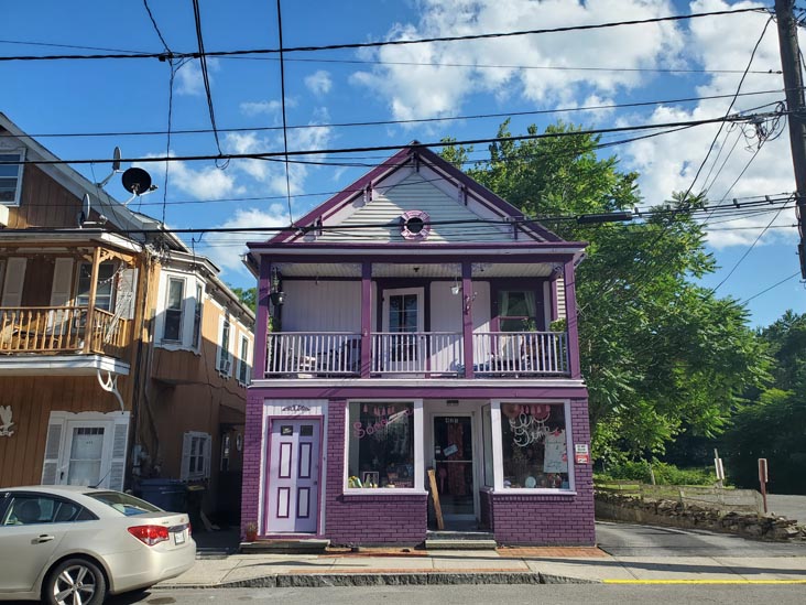 425 Main Street, Rosendale, New York, July 19, 2024