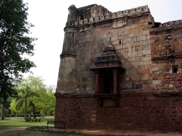 Bara Gumbad (Big Dome), Lodhi Gardens, New Delhi, India